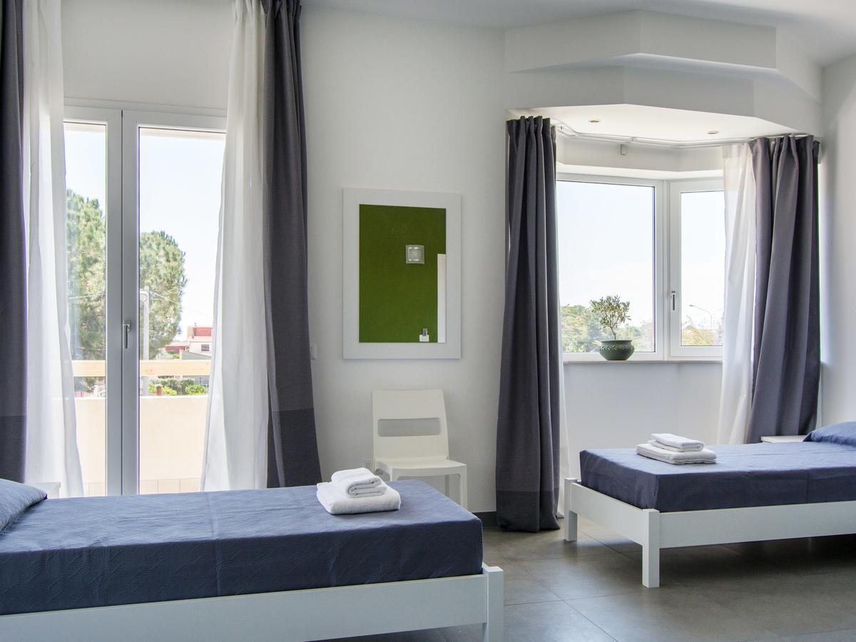Ermes Bed & Breakfast อาโวลา ภายนอก รูปภาพ