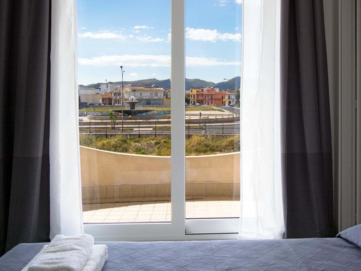 Ermes Bed & Breakfast อาโวลา ภายนอก รูปภาพ